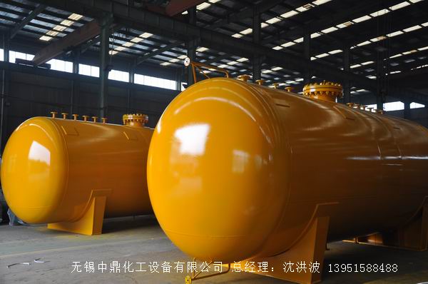 碳鋼儲(chǔ)罐、鋼襯塑儲(chǔ)罐、柴油儲(chǔ)罐、濃硫酸儲(chǔ)罐 