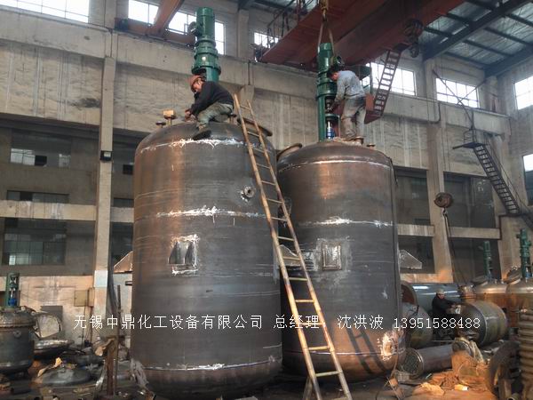 蒸汽加熱反應(yīng)釜、導(dǎo)熱油循環(huán)加熱反應(yīng)釜 